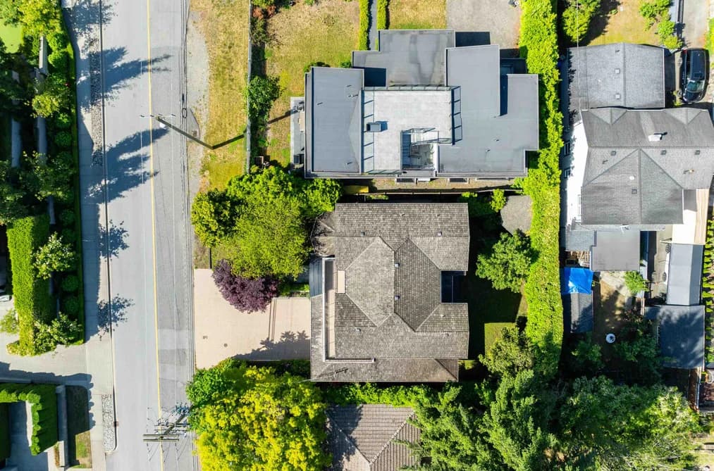 1450 25TH STREET, West Vancouver, BC — Residential for Sale - Photo 2