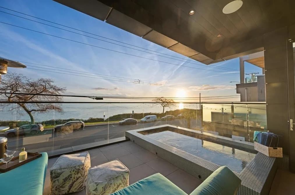 14555 MARINE DRIVE, White Rock, BC — Residential for Sale - Main Photo