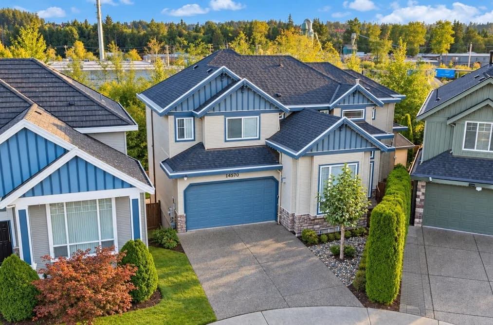 14570 67A AVENUE, Surrey, BC — Residential for Sale - Photo 2