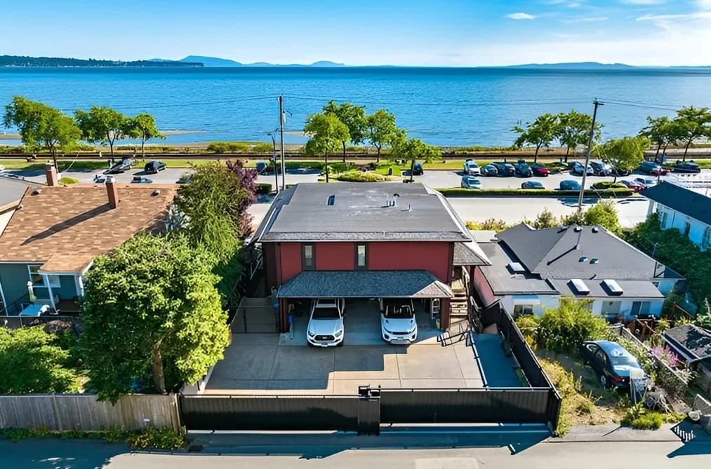 14647 MARINE DRIVE, White Rock, BC — Residential for Sale - Photo 2