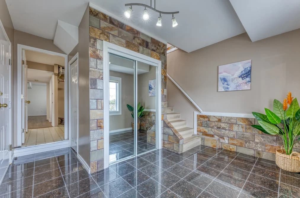 1465 BLACKWATER PLACE, Coquitlam, BC — Residential for Sale - Photo 2