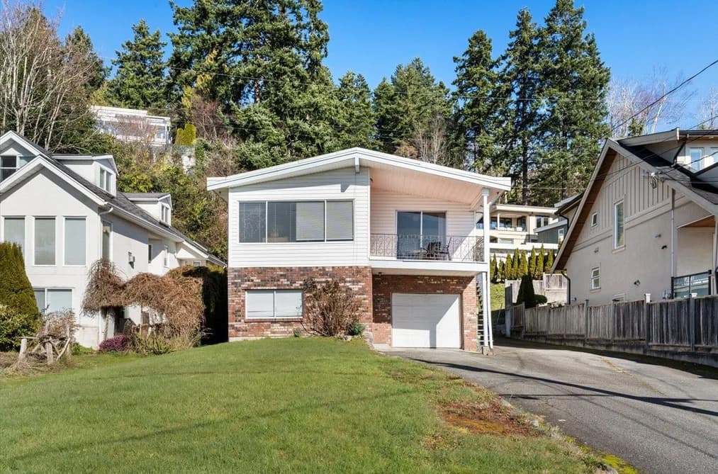 14667 W BEACH AVENUE, White Rock, BC — Residential for Sale - Main Photo