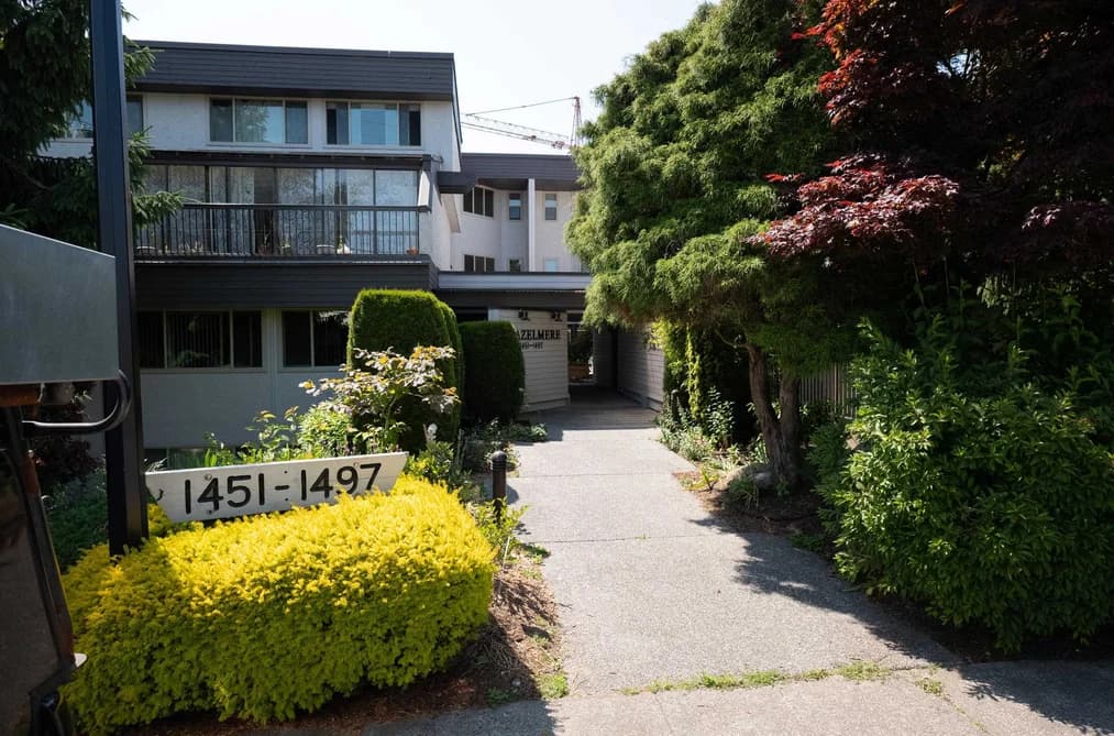 1469 MERKLIN STREET, White Rock, BC — Residential for Sale - Photo 2