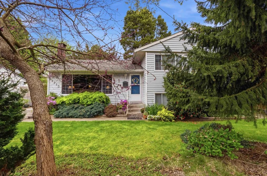 14713 110 AVENUE, Surrey, BC — Residential for Sale - Photo 2