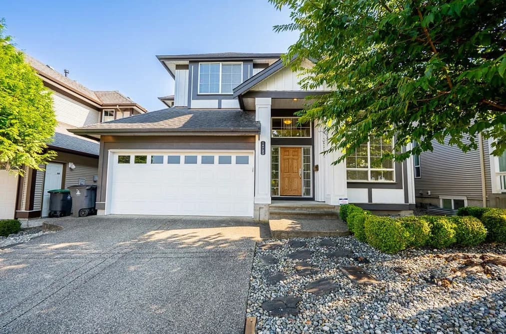 14722 59 AVENUE, Surrey, BC — Residential for Sale - Photo 2