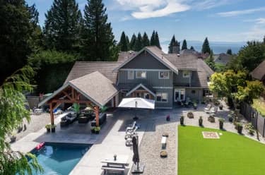 House for sale at 1474 Vernon Drive Gibsons British Columbia - MLS: R3154527