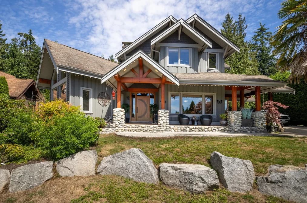 1474 VERNON DRIVE, Gibsons, BC — Residential for Sale - Photo 2