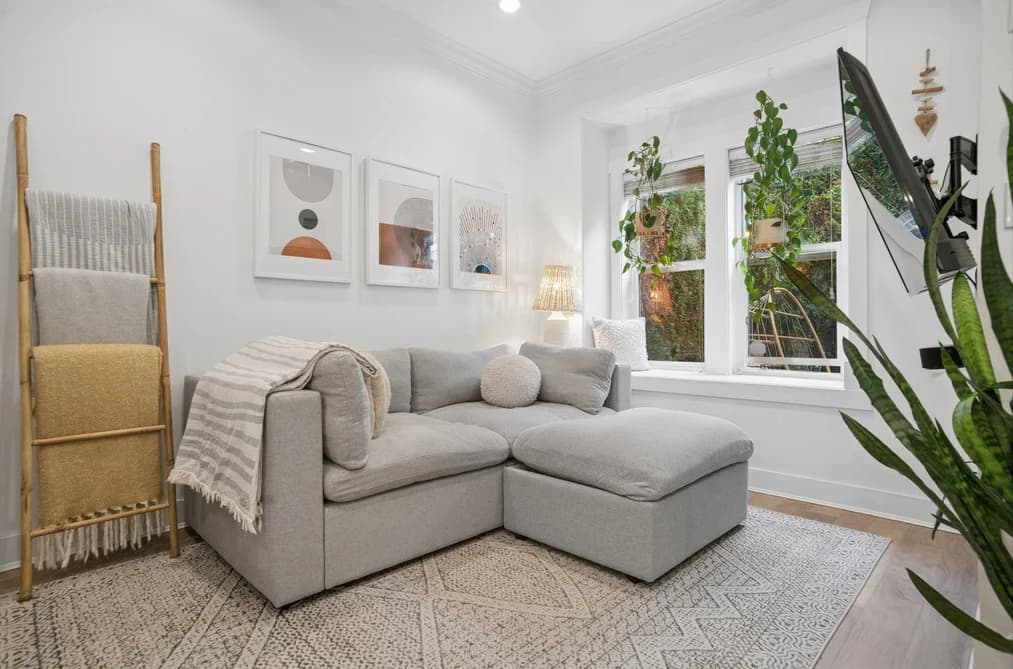 1475 E 20th Avenue, Vancouver, BC - MLS: R3179563 - Photo 1 1475 E 20th Avenue, Vancouver, BC - MLS: R3179563 - Photo 1
