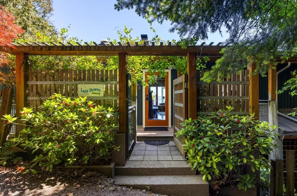 1475 WEBB ROAD, Bowen Island, BC — Residential for Sale - Photo 2