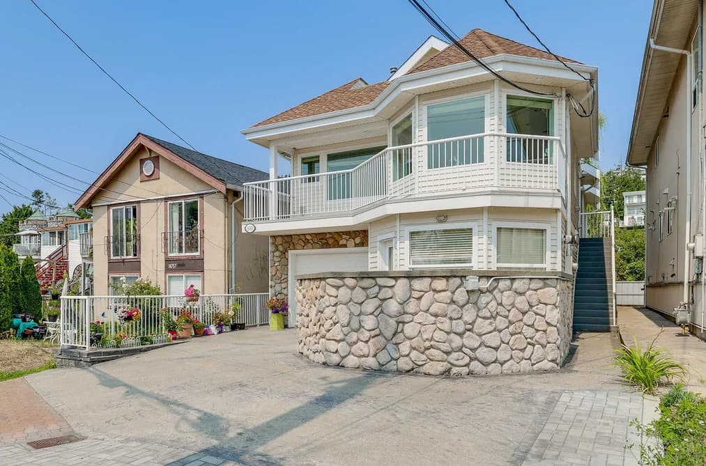 14763 MARINE DRIVE, White Rock, BC — Residential for Sale - Photo 2