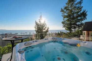 House for sale at 14810 Prospect Avenue White Rock British Columbia - MLS: R3134675