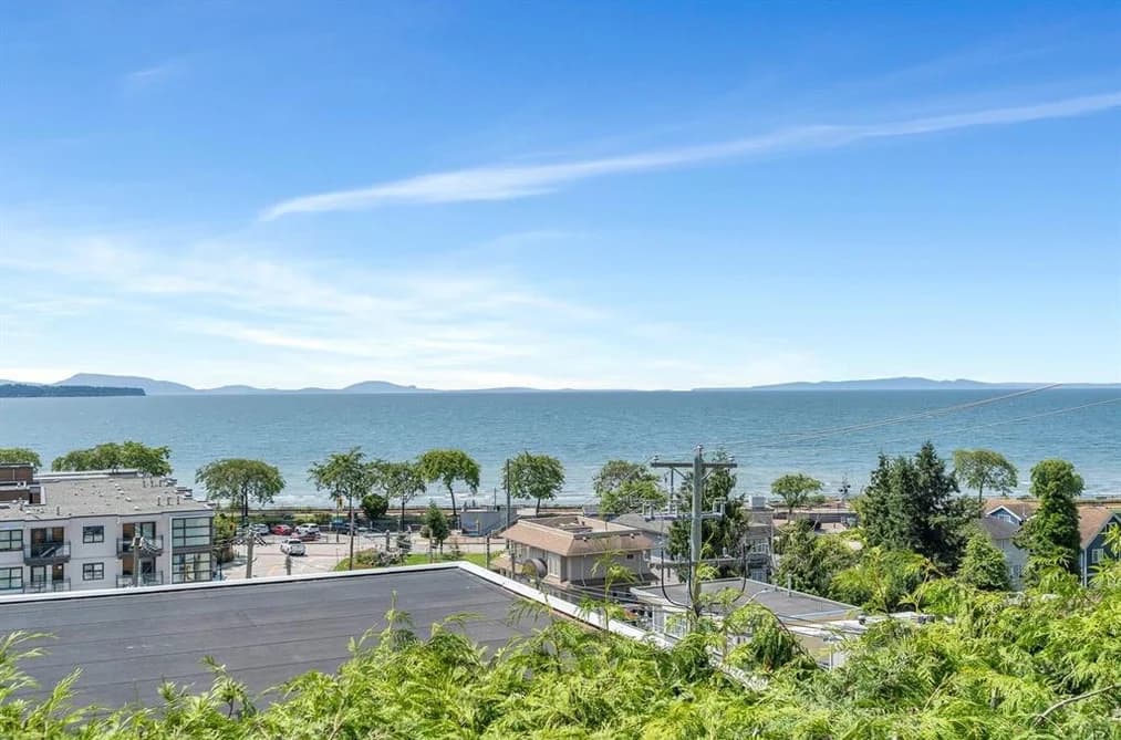 14810 PROSPECT AVENUE, White Rock, BC — Residential for Sale - Photo 2
