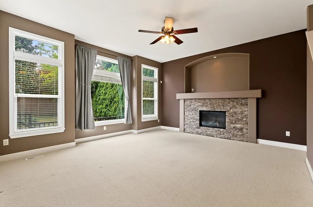 14822 59A AVENUE, Surrey, BC — Residential for Sale - Photo 2