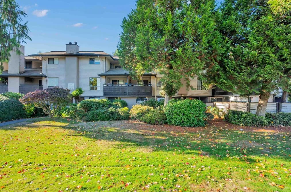 14846 HOLLY PARK LANE, Surrey, BC — Residential for Sale - Main Photo
