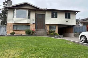 House for sale at 14863 87a Avenue Surrey British Columbia - MLS: R3106038