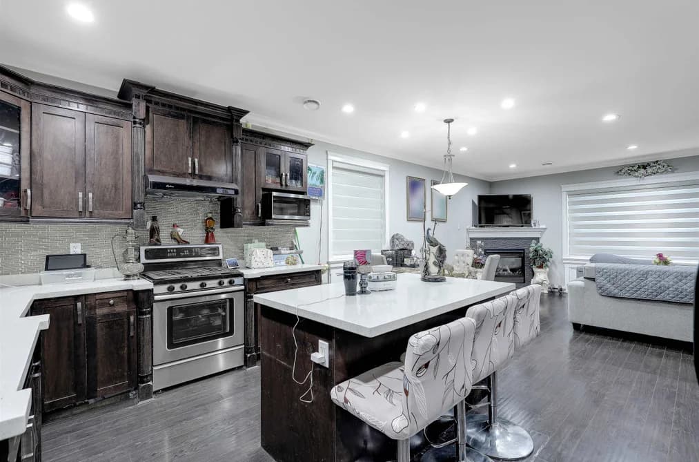14866 62A AVENUE, Surrey, BC — Residential for Sale - Photo 2