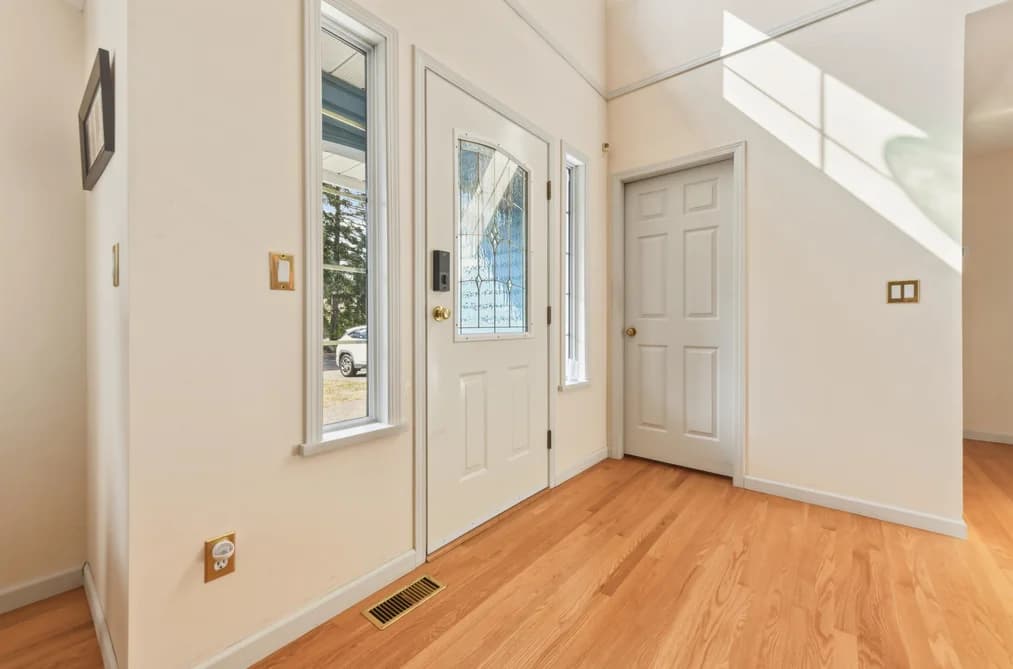 14877 24TH AVENUE, Surrey, BC — Residential for Sale - Photo 2