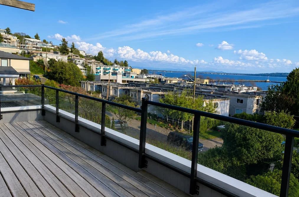 14878 BUENA VISTA AVENUE, White Rock, BC — Residential for Sale - Main Photo