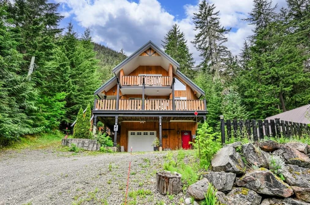 14883 PARKWOOD STREET, Sunshine Valley, BC — Residential for Sale - Photo 2
