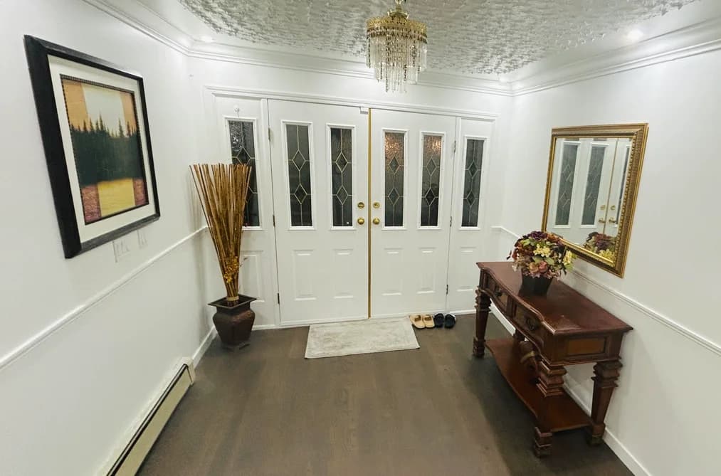 14962 96A AVENUE, Surrey, BC — Residential for Sale - Photo 2