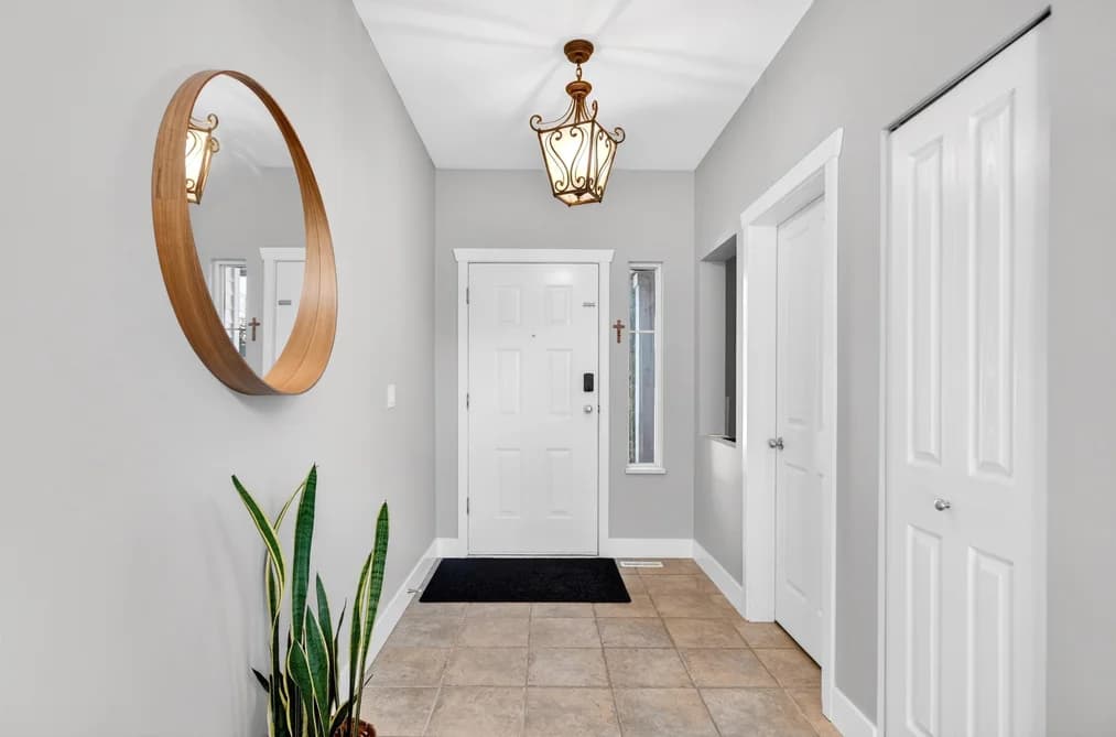 14974 59 AVENUE, Surrey, BC — Residential for Sale - Photo 2