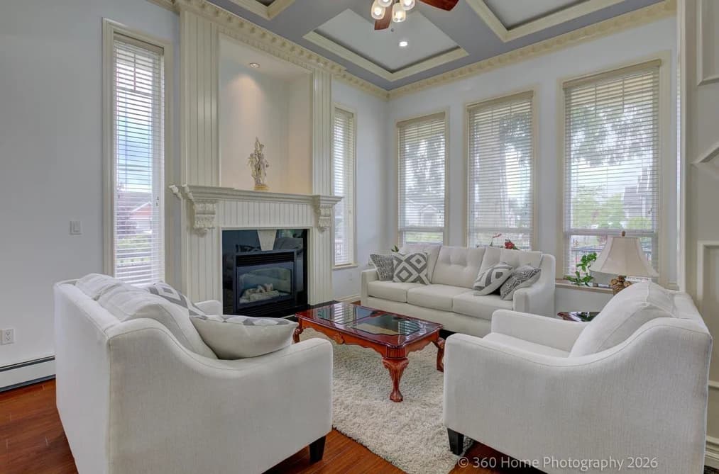 14995 71 AVENUE, Surrey, BC — Residential for Sale - Photo 2