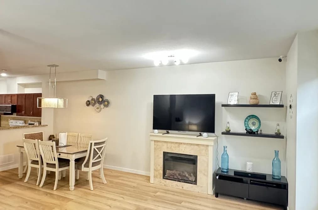 15 16588 FRASER HIGHWAY, Surrey, BC — Residential for Sale - Photo 2