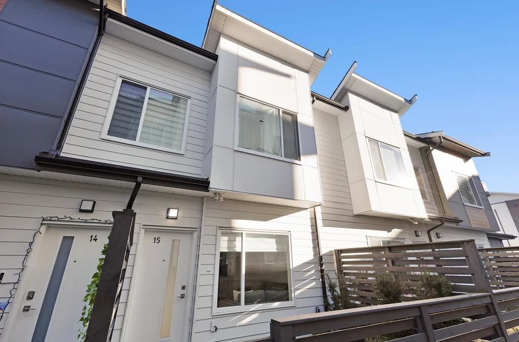 15 9652 162A STREET, Surrey, BC — Residential for Sale - Photo 2