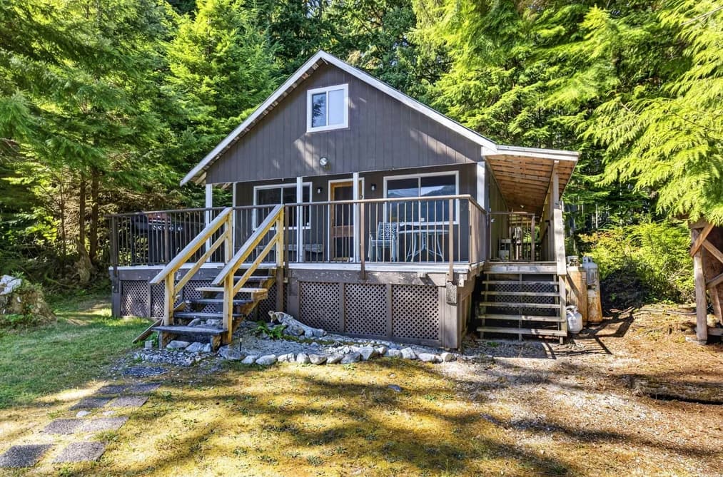 15 DEBECK CREEK, Pitt Meadows, BC — Residential for Sale - Photo 2