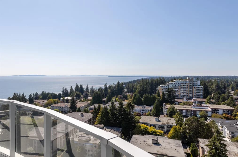 1501 1475 FOSTER STREET, Surrey, BC — Residential for Sale - Photo 2