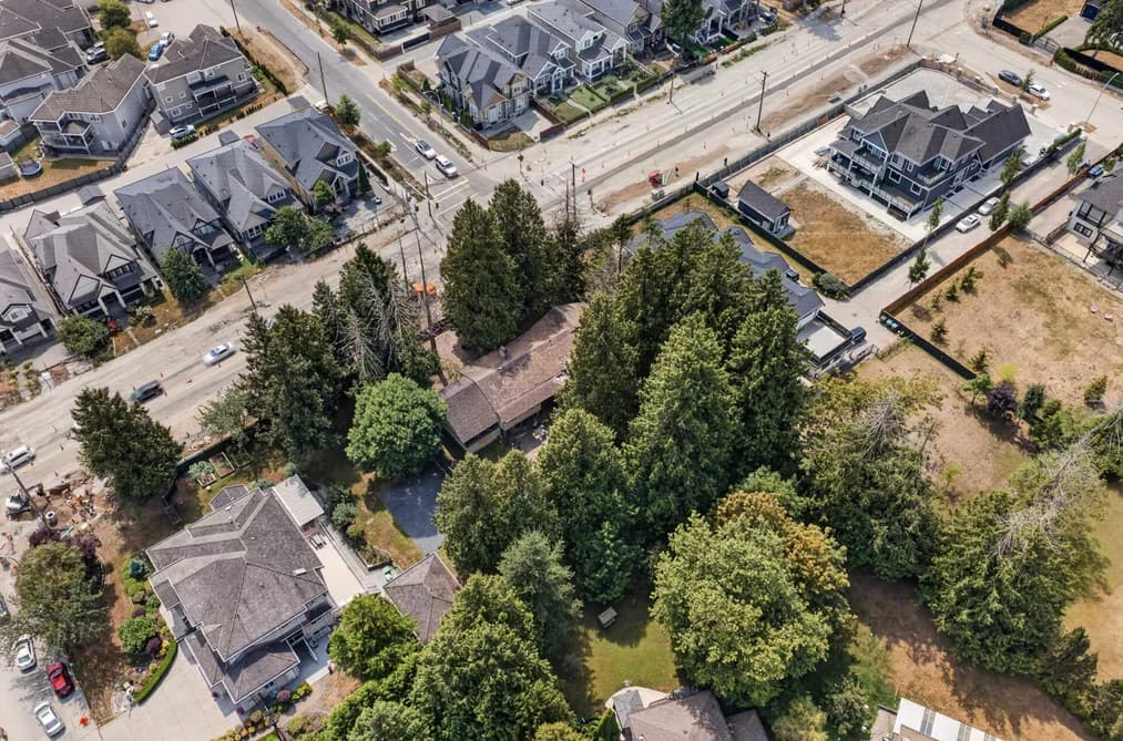 15023 72 AVENUE, Surrey, BC — Residential for Sale - Photo 2