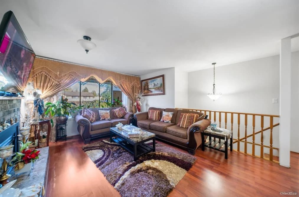 15024 96 AVENUE, Surrey, BC — Residential for Sale - Photo 2
