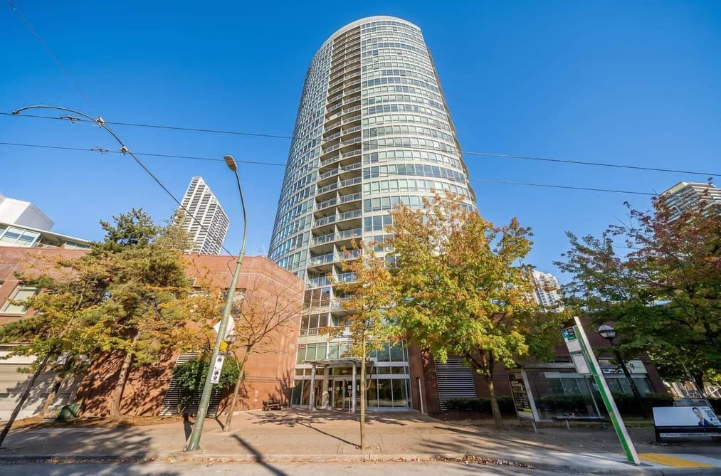 1503 - 6088 Willingdon Avenue, Burnaby, BC - MLS: R3165013 - Photo 1 1503 - 6088 Willingdon Avenue, Burnaby, BC - MLS: R3165013 - Photo 1