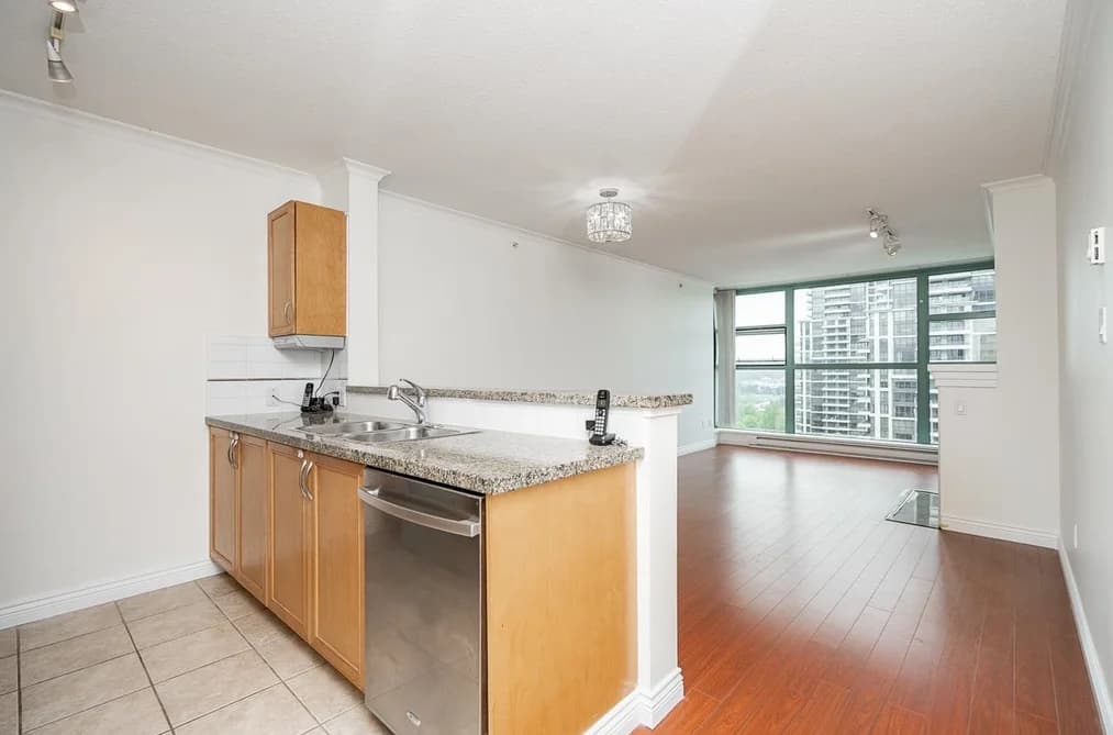 1505 4388 BUCHANAN STREET, Burnaby, BC — Residential for Sale - Main Photo
