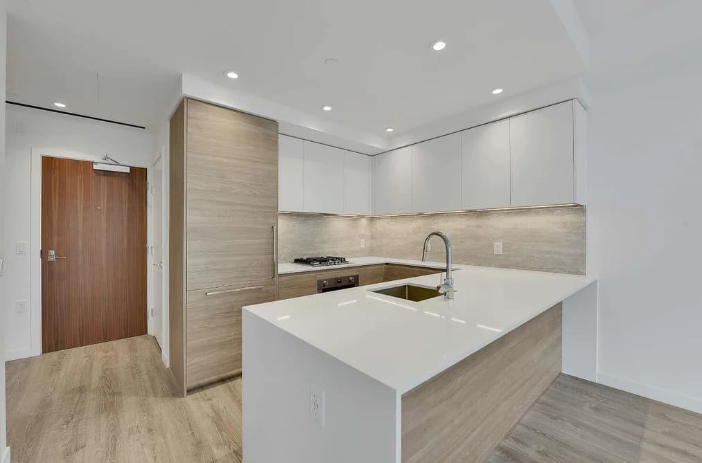 1505 680 QUAYSIDE DRIVE, New Westminster, BC — Residential for Sale - Main Photo