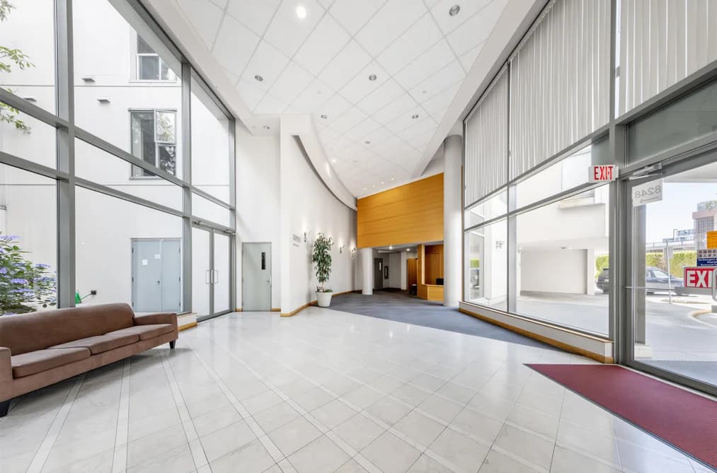 1505 8248 LANSDOWNE ROAD, Richmond, BC — Residential for Sale - Photo 2