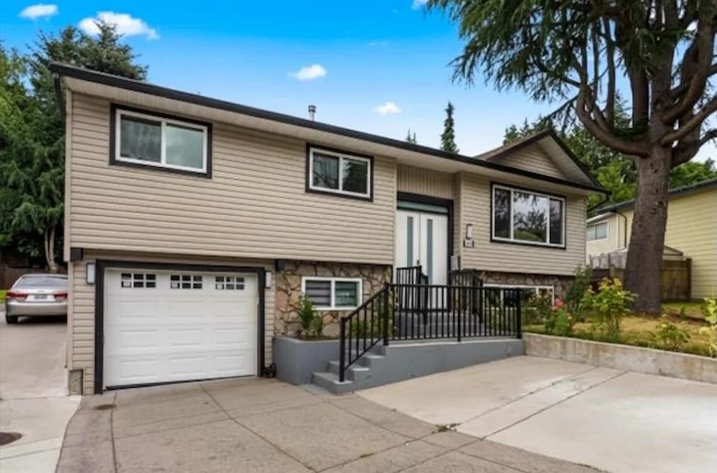 15077 86B AVENUE, Surrey, BC — Residential for Sale - Main Photo