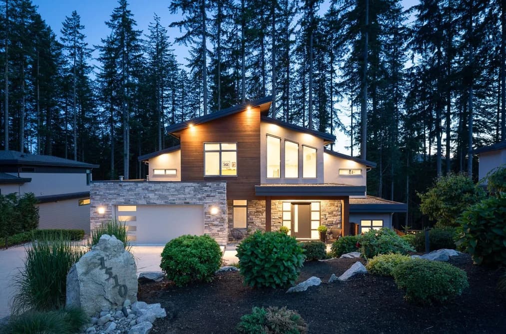 1510 CRYSTAL CREEK DRIVE, Anmore, BC — Residential for Sale - Main Photo