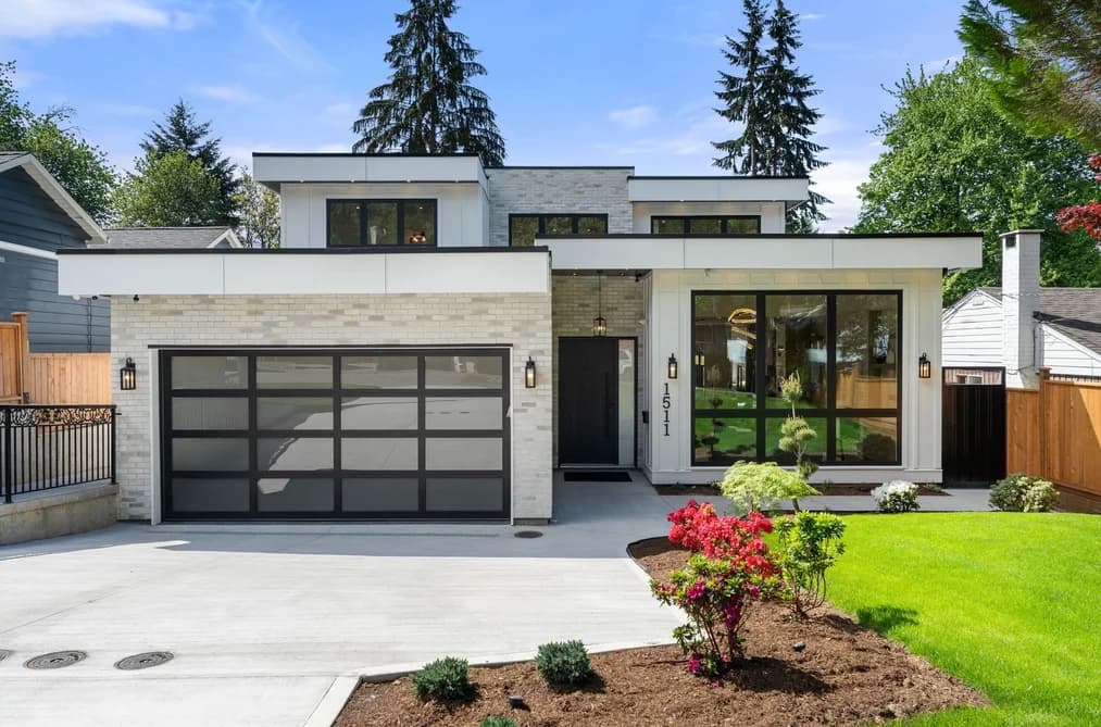 1511 BURRILL AVENUE, North Vancouver, BC — Residential for Sale - Main Photo