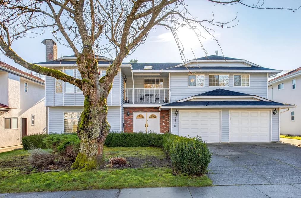 15110 95A AVENUE, Surrey, BC — Residential for Sale - Photo 2