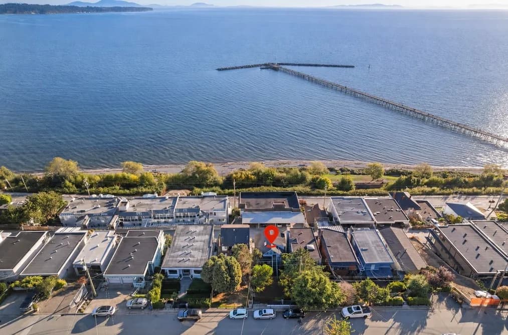 15152 VICTORIA AVENUE, White Rock, BC — Residential for Sale - Main Photo