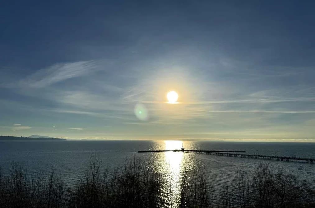 15181 MARINE DRIVE, White Rock, BC — Residential for Sale - Main Photo
