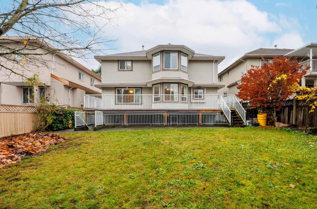 15210 82 AVENUE, Surrey, BC — Residential for Sale - Photo 2