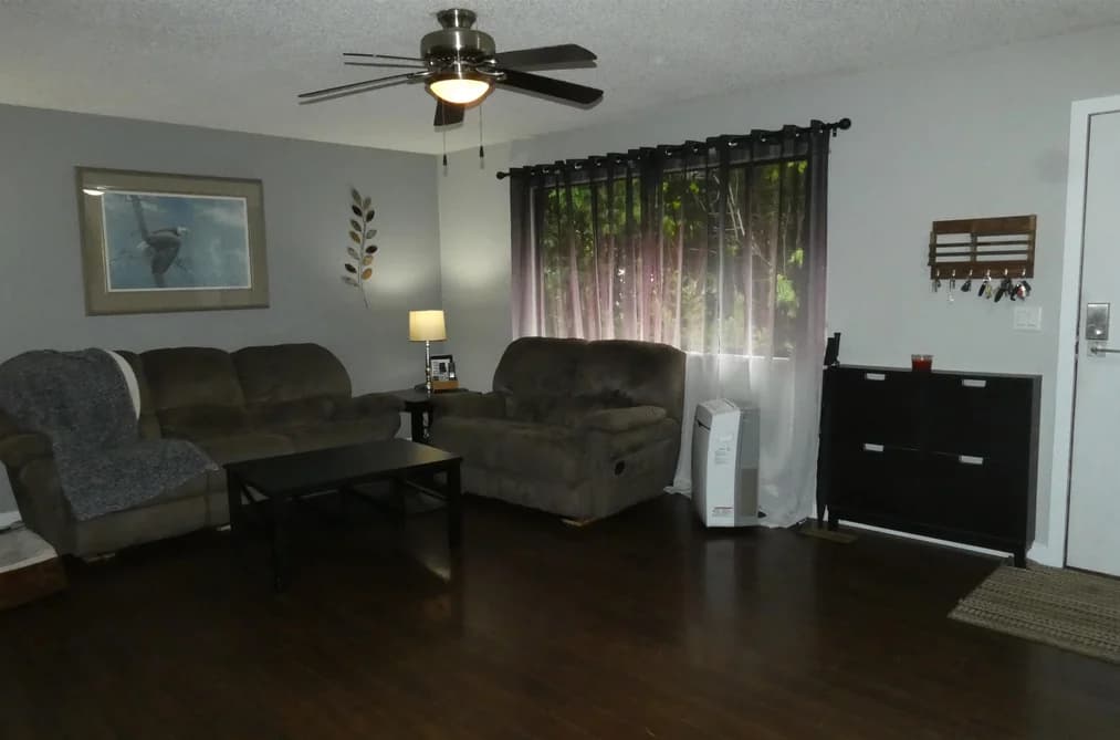 15225 FLAMINGO PLACE, Surrey, BC — Residential for Sale - Photo 2
