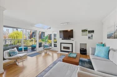 Townhouse for sale at 1523 Mariner Walk Vancouver British Columbia - MLS: R3134837