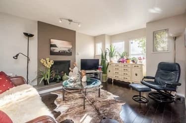 House for sale at 1528 Bond Street North Vancouver British Columbia - MLS: R3128833
