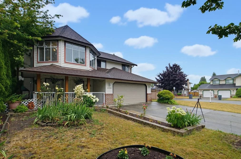 15299 93A AVENUE, Surrey, BC — Residential for Sale - Photo 2