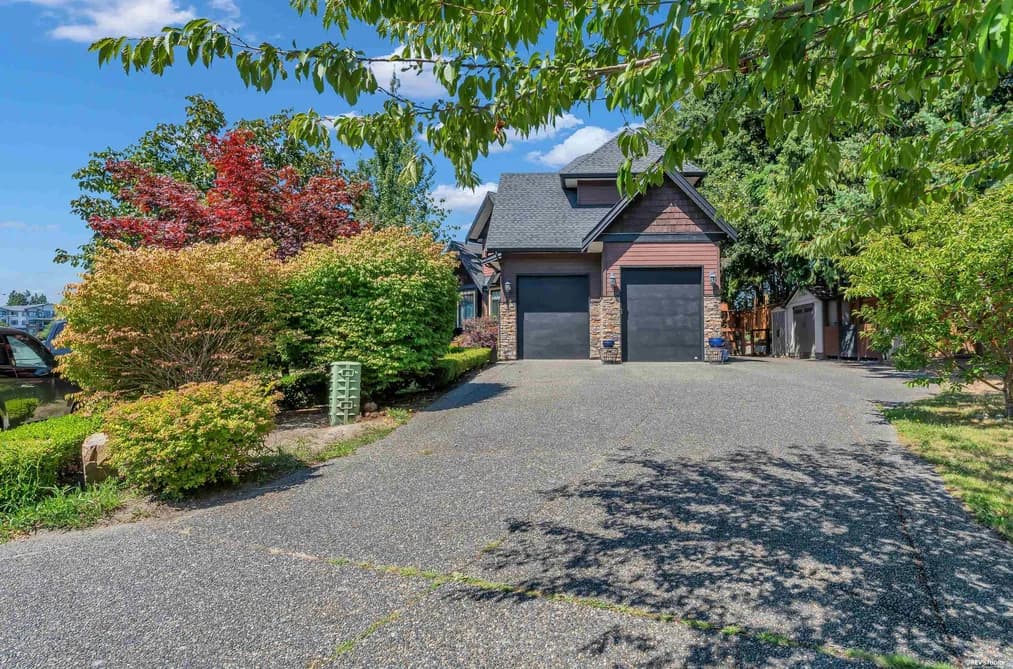 15305 29A AVENUE, White Rock, BC — Residential for Sale - Photo 2