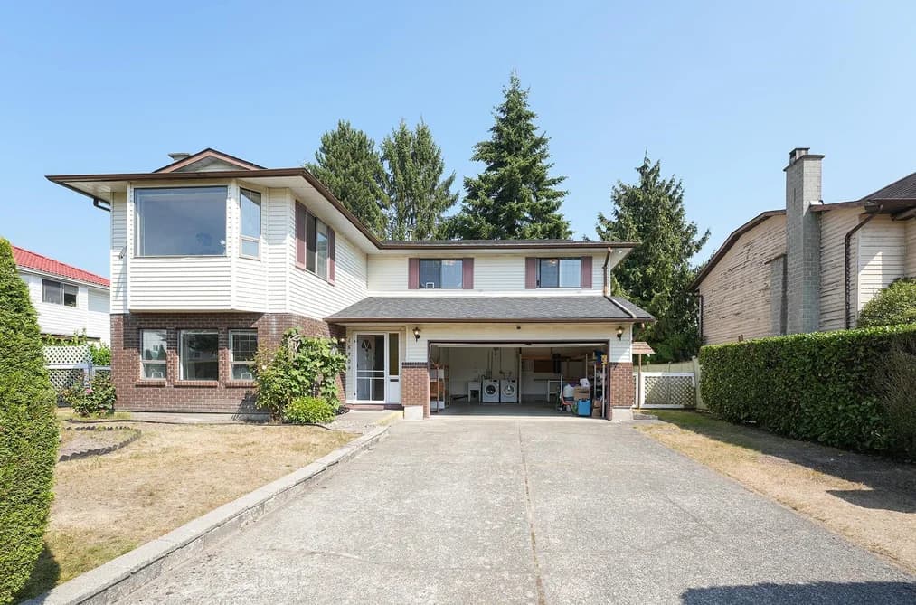 15309 95A AVENUE, Surrey, BC — Residential for Sale - Main Photo