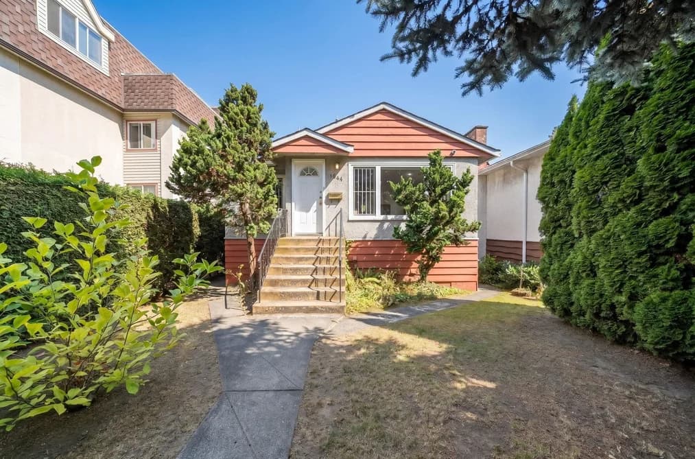 1534 W 71ST AVENUE, Vancouver, BC — Residential for Sale - Main Photo